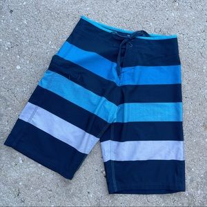 BURNSIDE bermuda swim shorts zippered pocket with attached bottle opener 28 blue